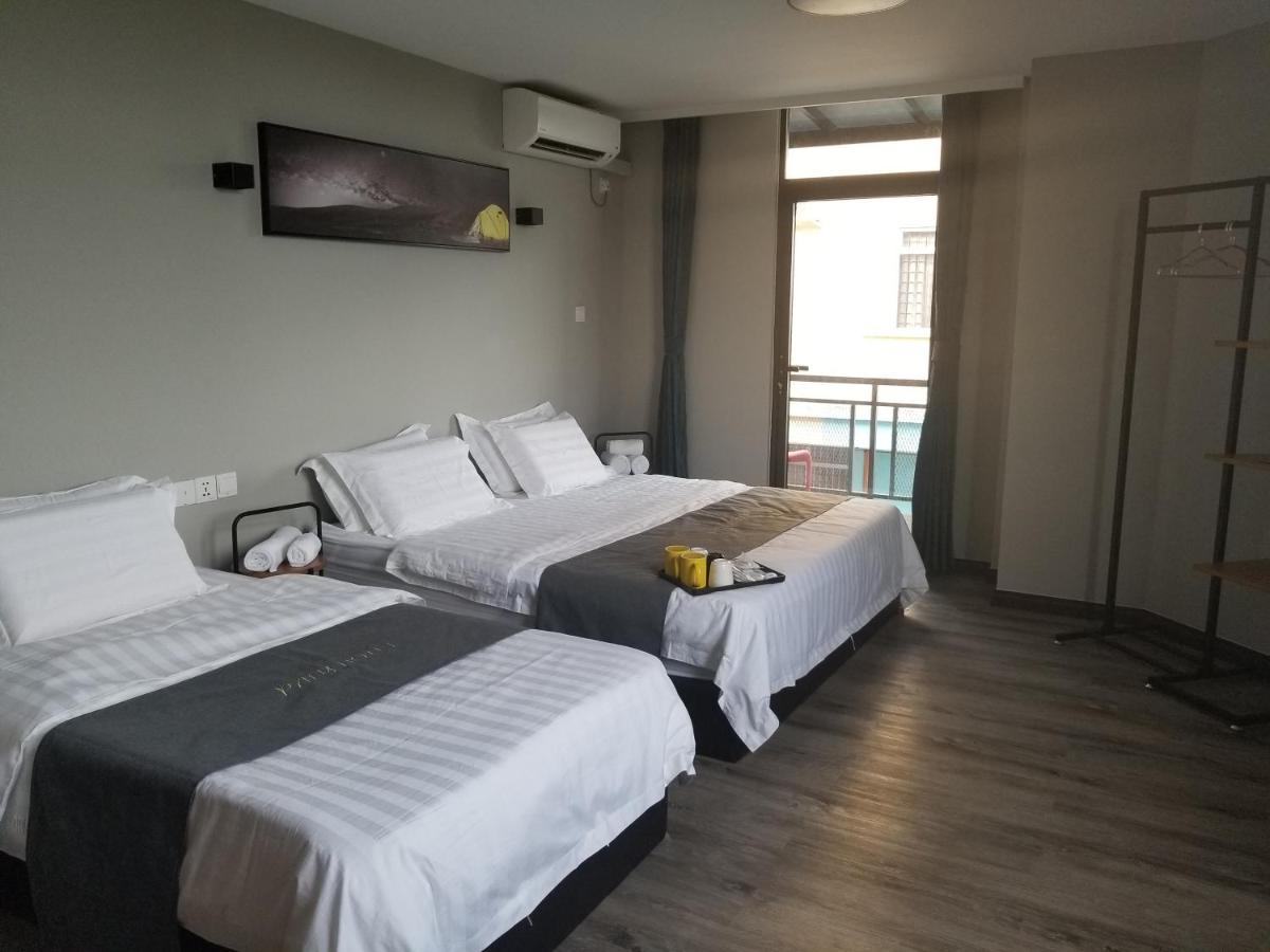 Paly Hotel Семпорна Экстерьер фото